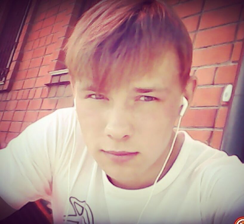  41281067  , 31 ,    