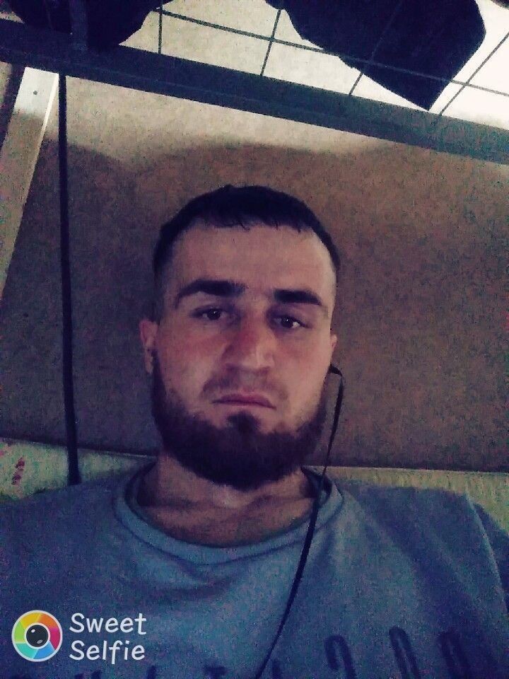  54517797  Akmal, 31 ,    