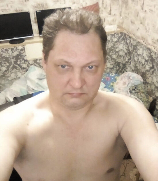  15063977  , 52 ,    