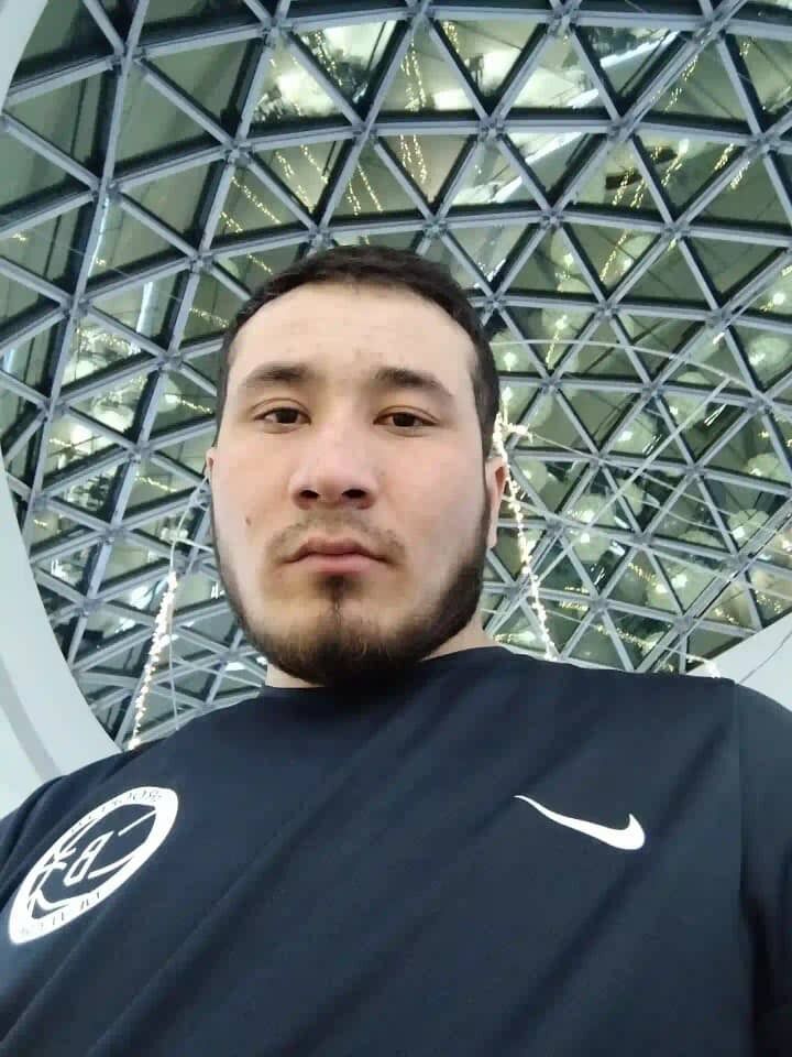  36688817  Sanjar, 32 ,    