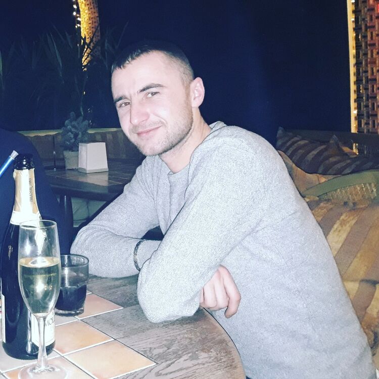  ,   Denis, 31 ,   ,   , c 