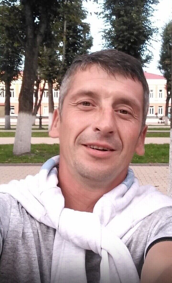  21739657  , 45 ,    