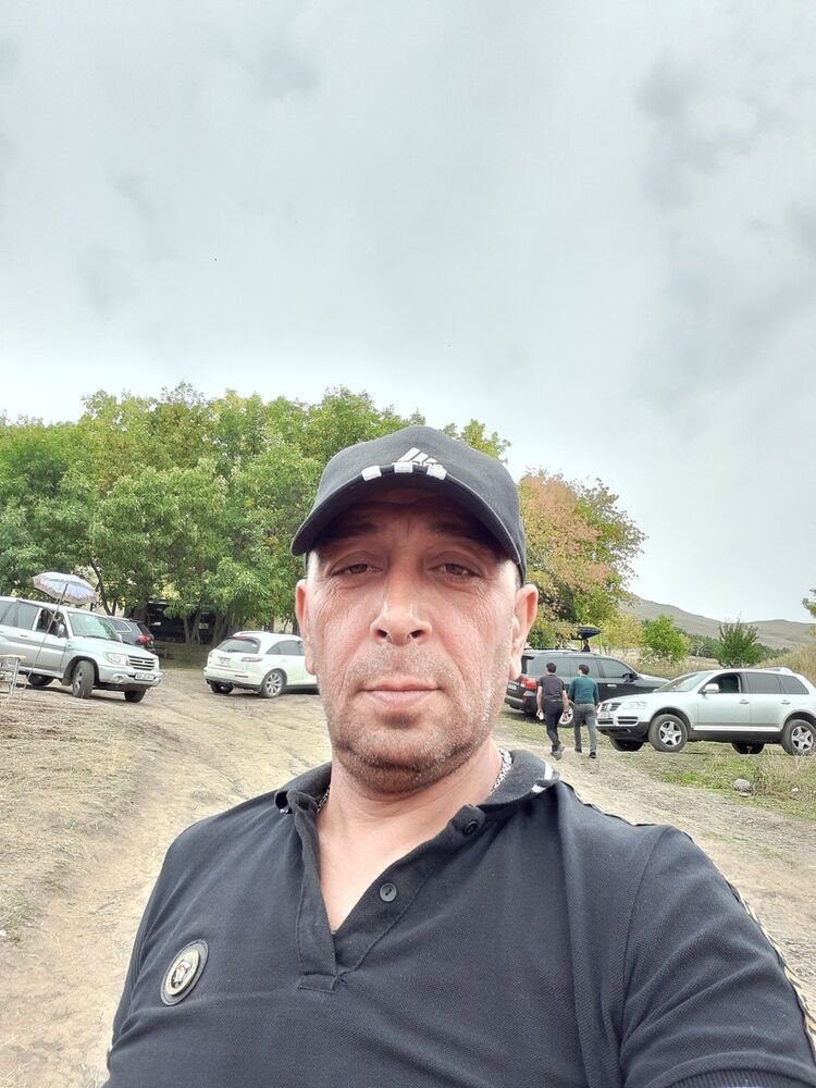  ,   Miro, 50 ,   ,   , c 