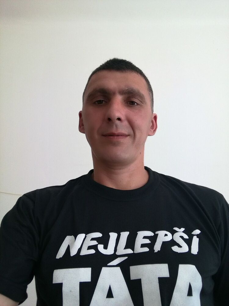  16929117  Veceslav, 45 ,    Praha