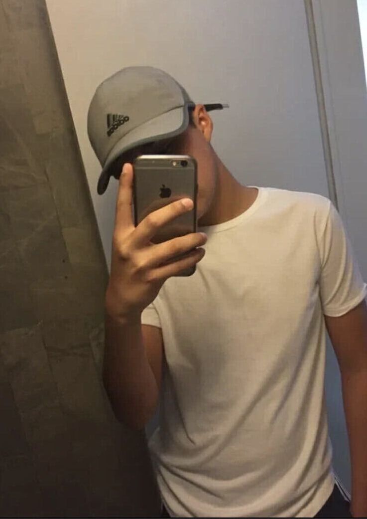  31726937  Vlad, 29 ,    