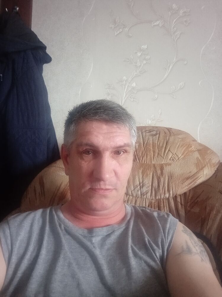  42380627  , 54 ,    