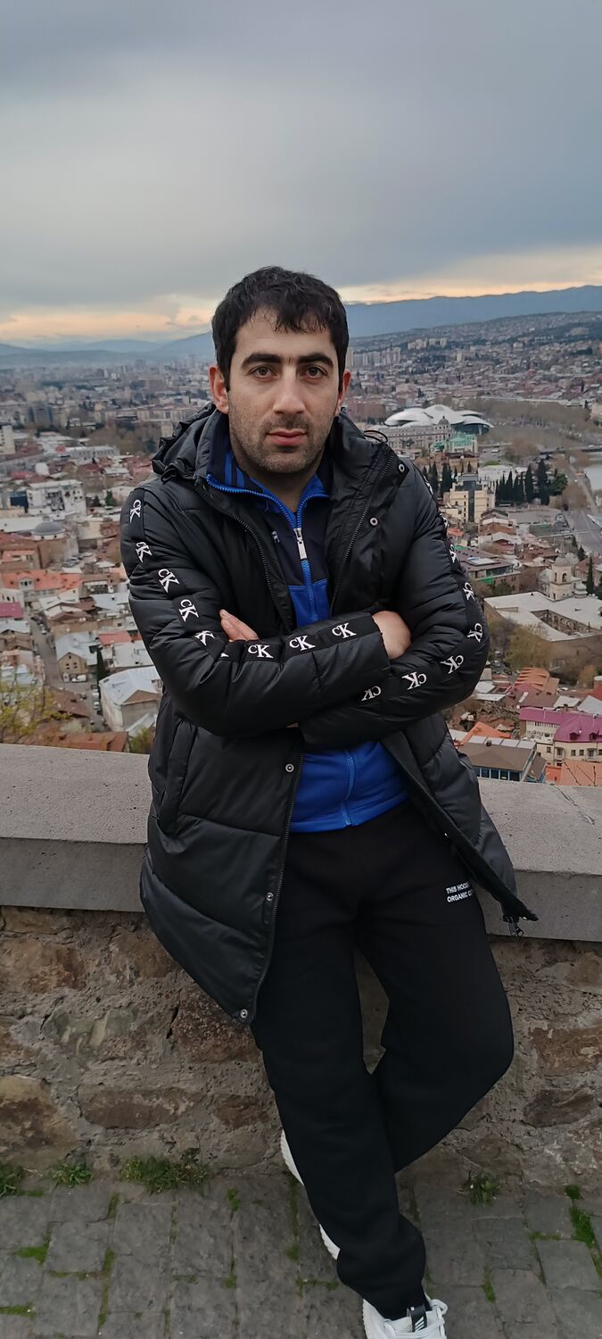  34226317  Tigran, 31 ,    