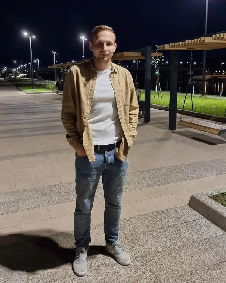  ,   , 27 ,   ,   