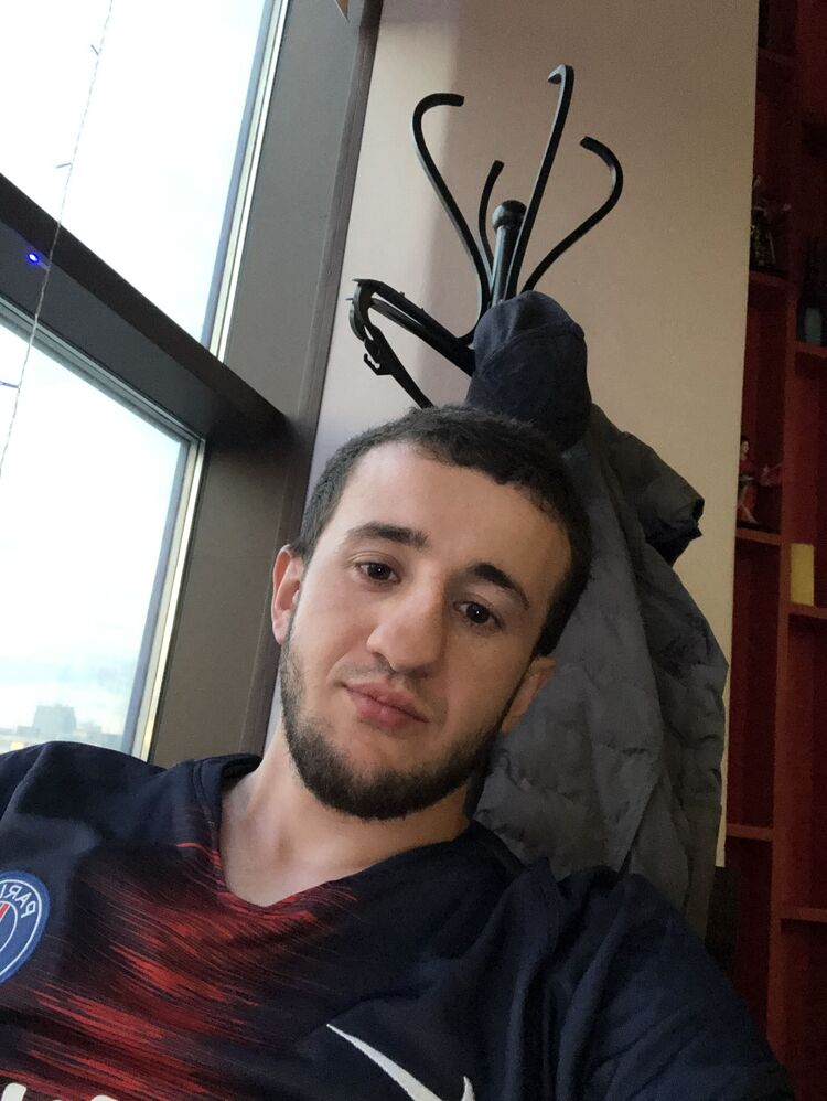  42827357  , 29 ,    