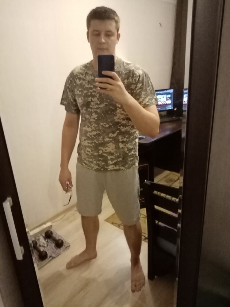  30322777  , 32 ,    