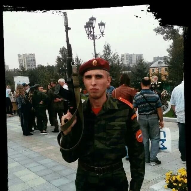  39522987  , 32 ,    