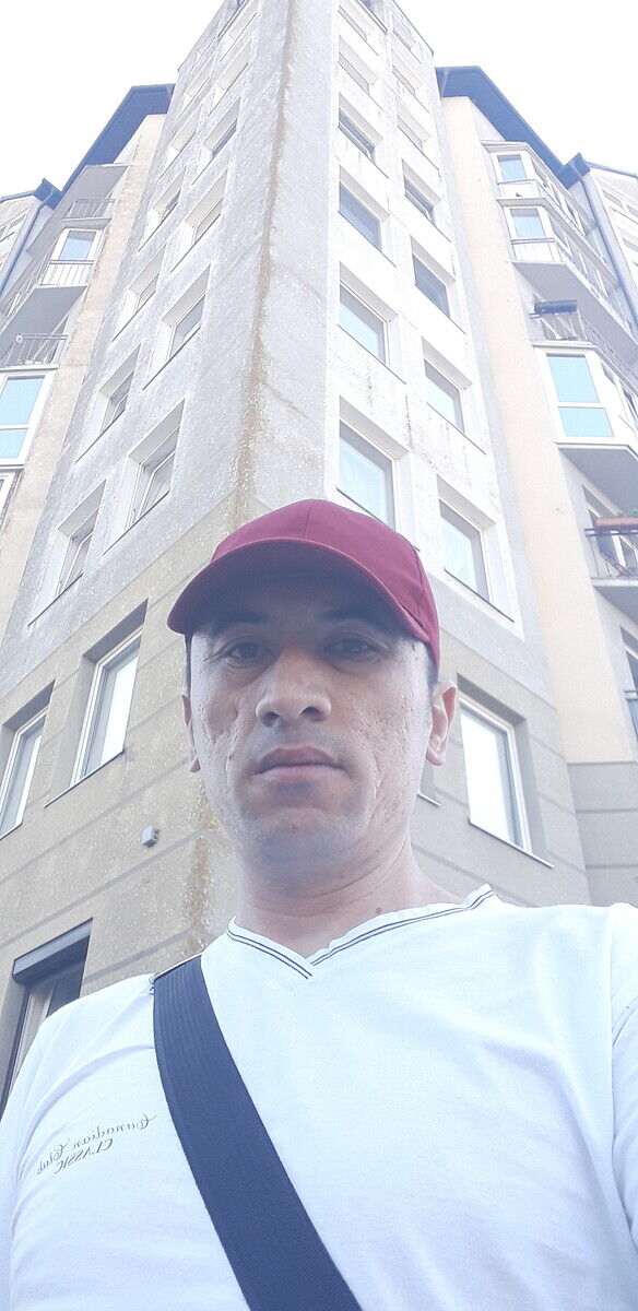  20533557  ShamanUs, 38 ,    