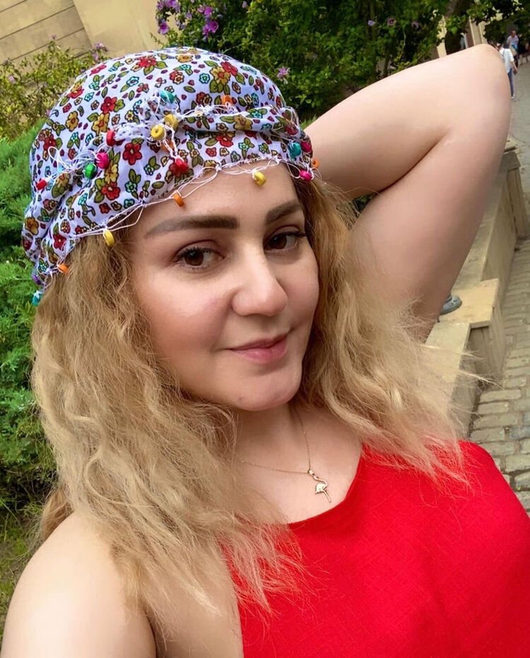  46784007  Amelia, 46 ,    Archbold