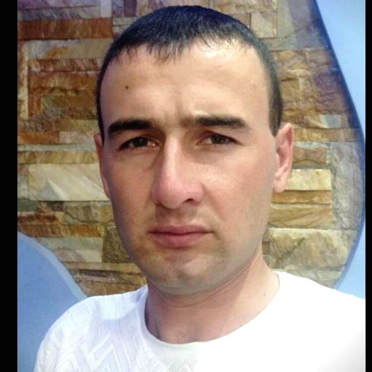  30593167  Komronmirzo, 30 ,    