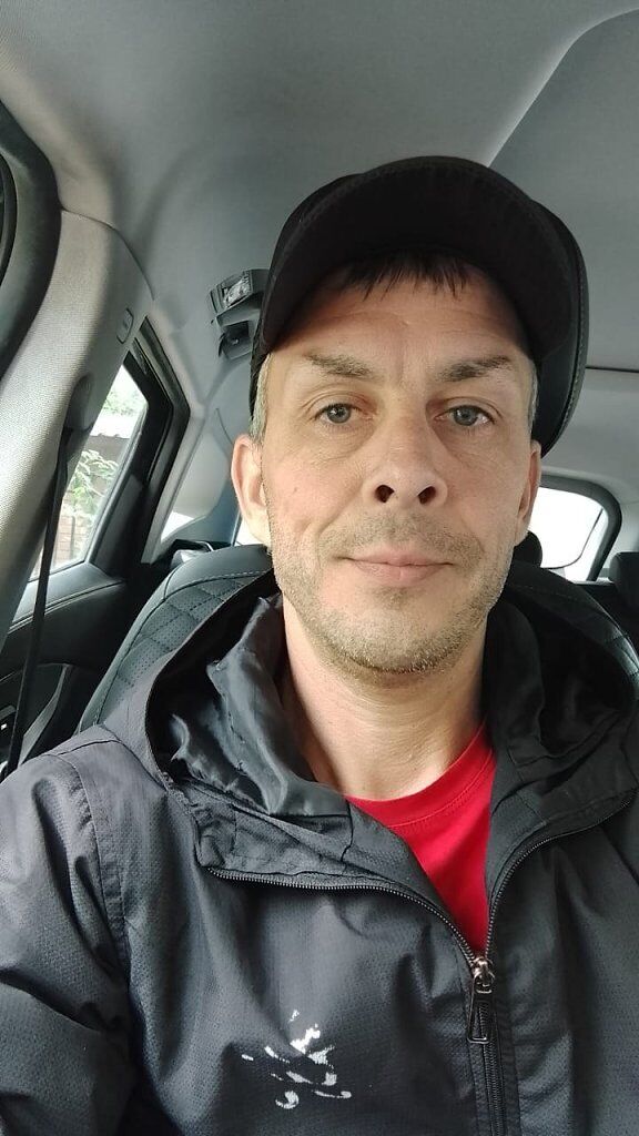  ,   Aleksandr, 42 ,   ,   , c , 