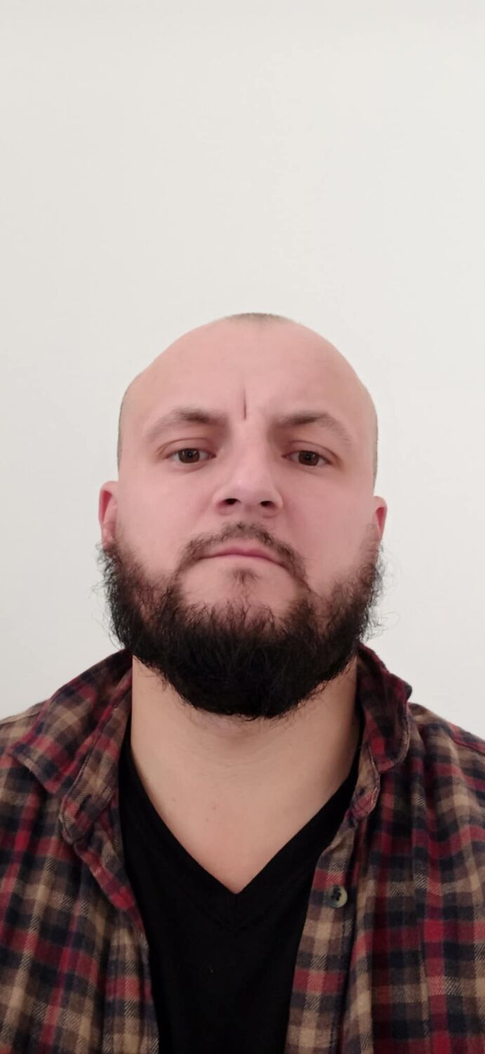  ,   Alexanddru, 34 ,     , c 
