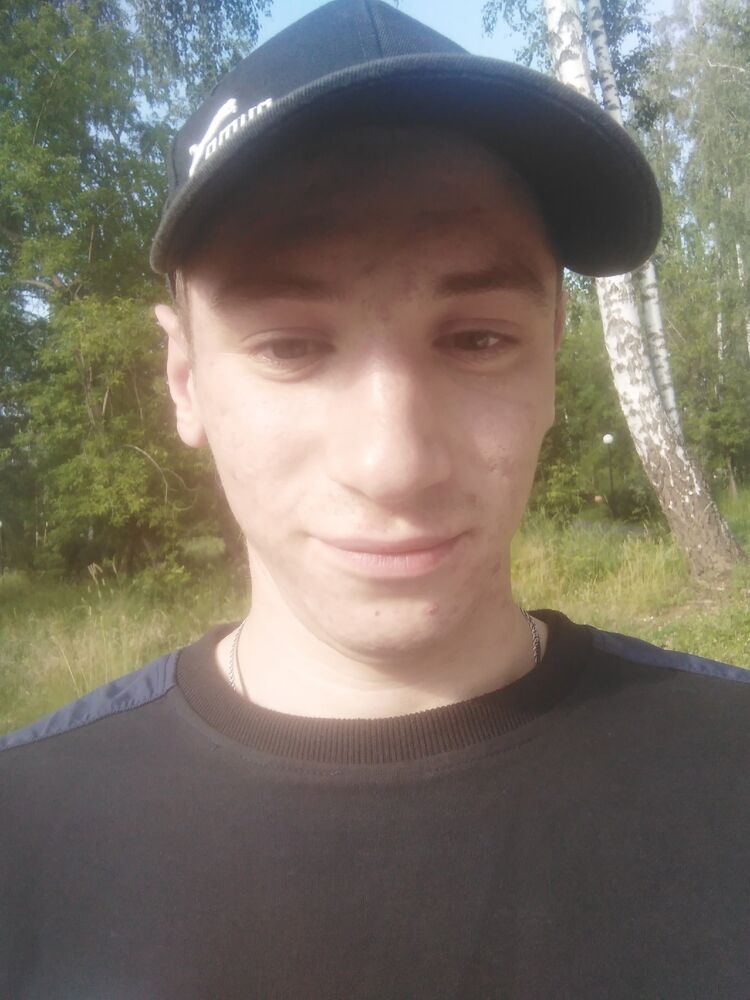  48325797  , 21 ,    