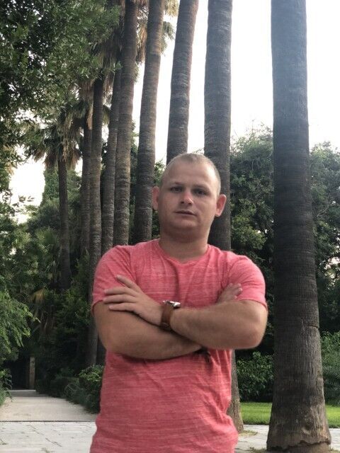  ,   Ruslan, 35 ,   ,   , c 