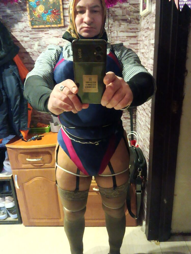  49384537  Andrey, 46 ,    