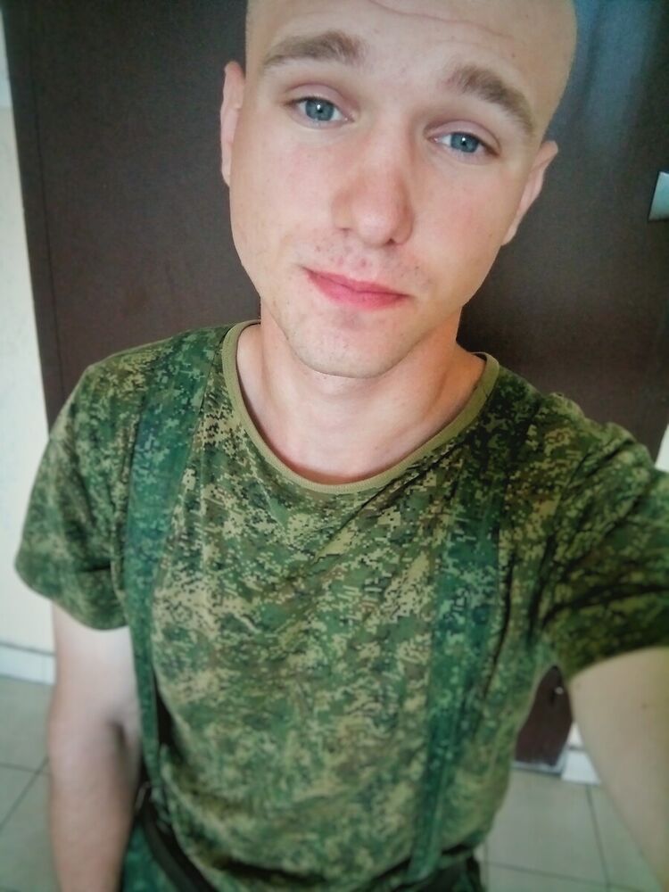  ,   David, 24 ,   ,   , c 