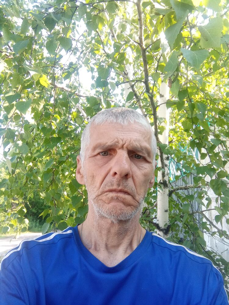  38507287  Petr, 59 ,    