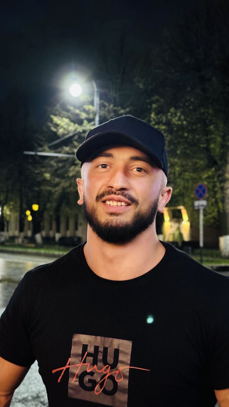  ,   Alan, 31 ,   ,   , c 