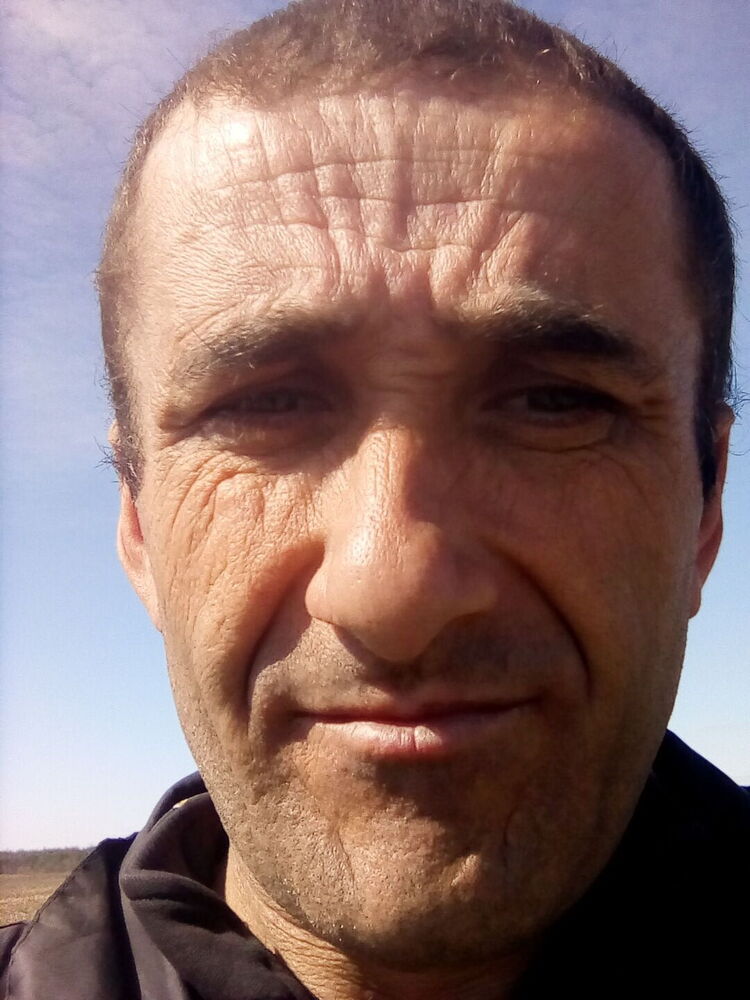 42304137  , 39 ,    