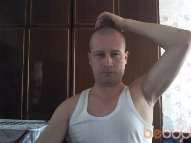  -,   Kosta, 54 ,   