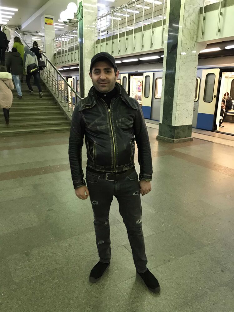  ,   Davit, 41 ,   ,   