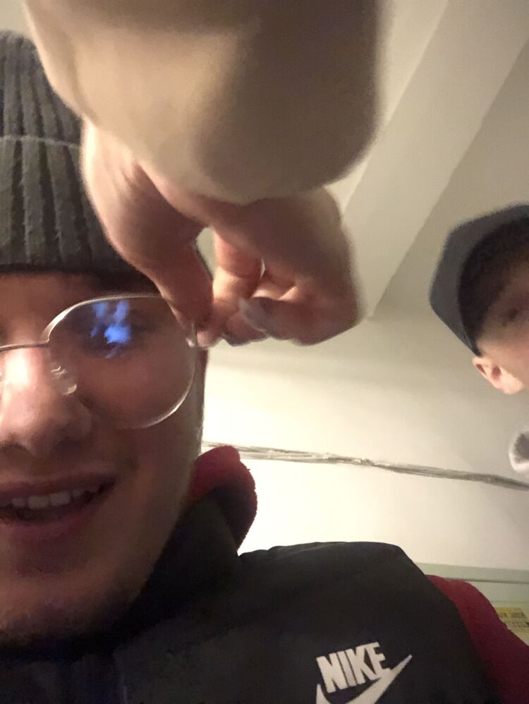 34008487  , 23 ,    