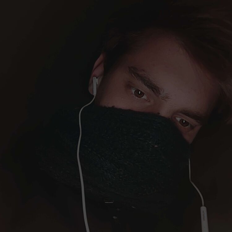  ,   DANILA, 24 ,   ,   