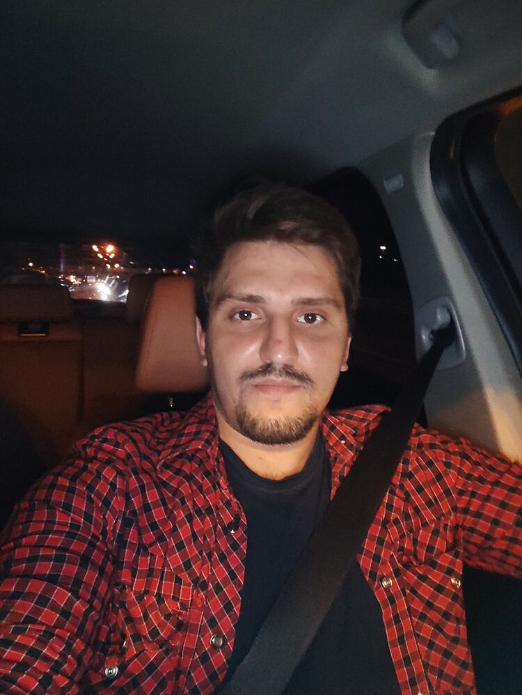  44256447  Igor, 35 ,    