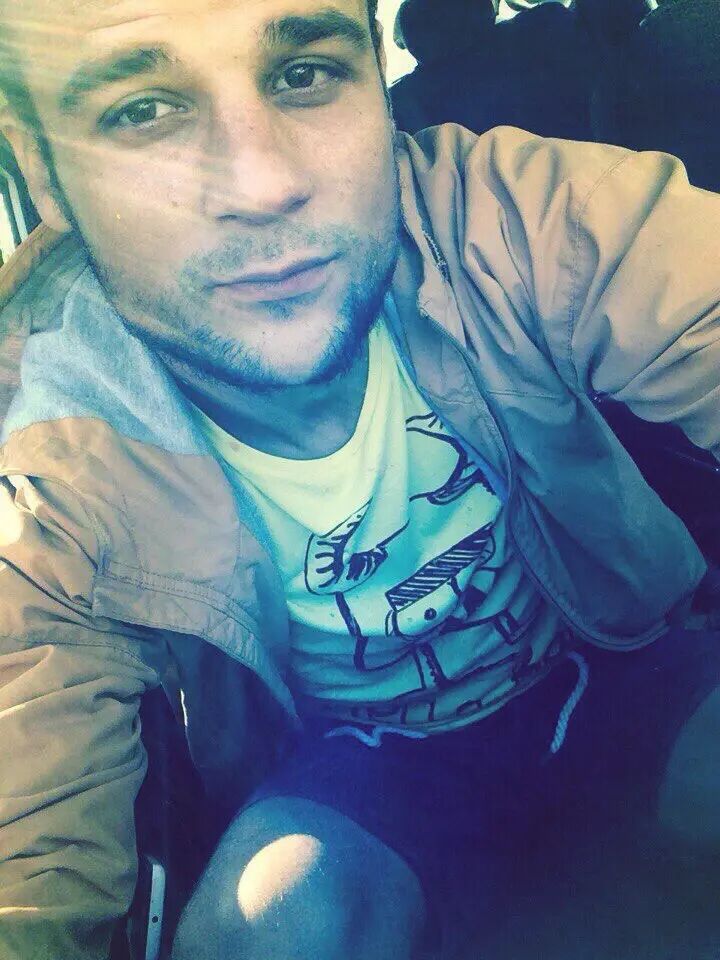  27622967  Vitalij, 34 ,    