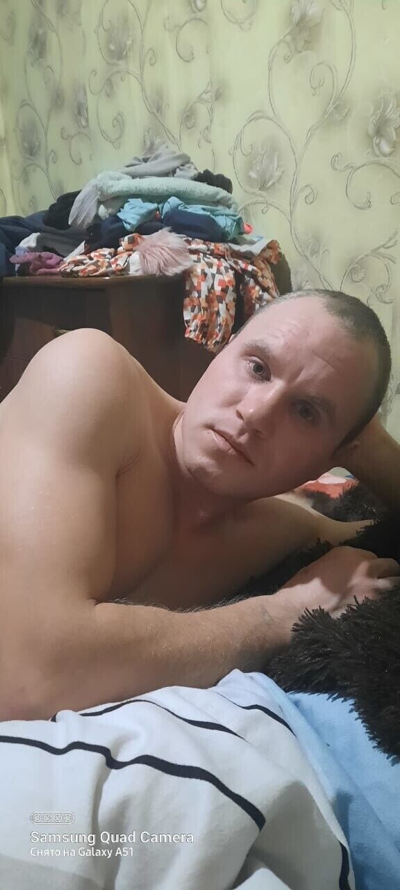  25438677  , 33 ,    