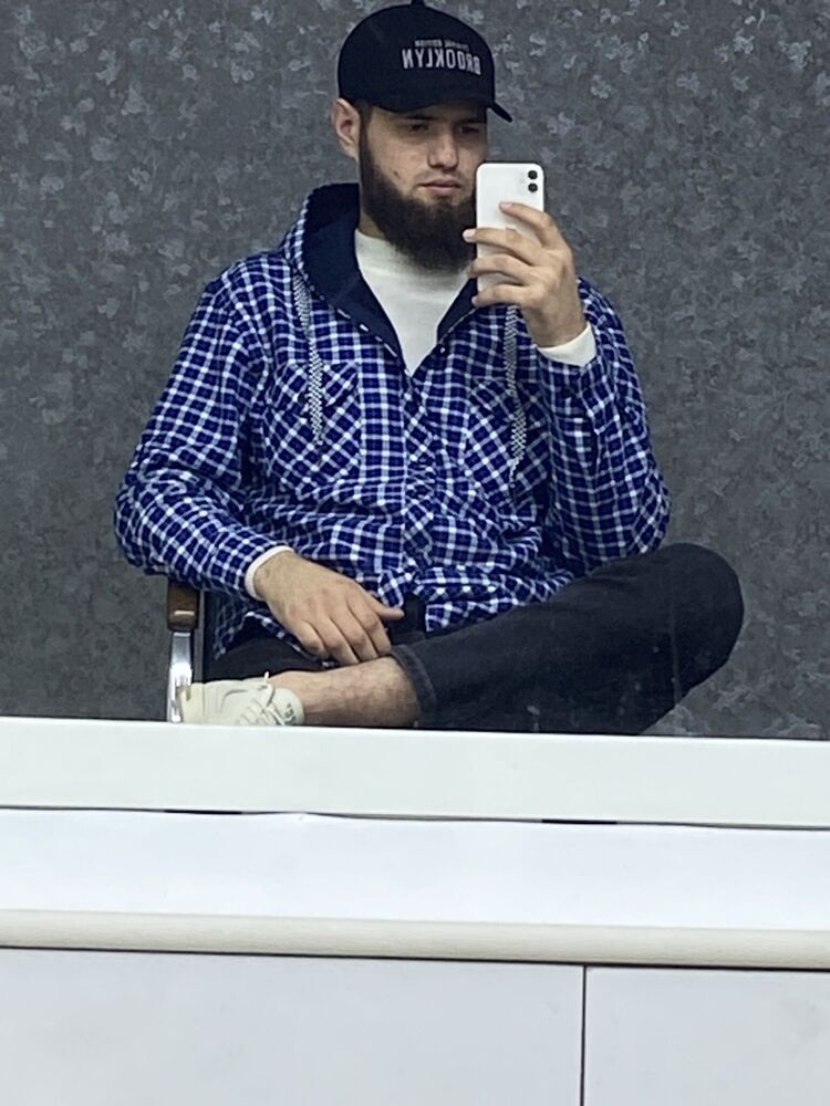  39832317  , 27 ,    