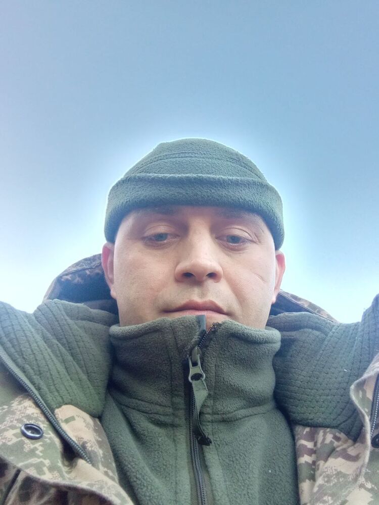  48848827  Ramil, 39 ,    
