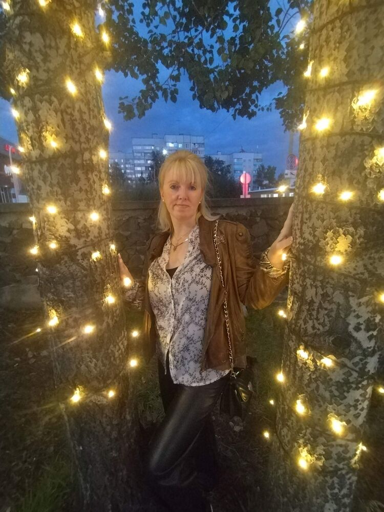  54028077  , 48 ,    -