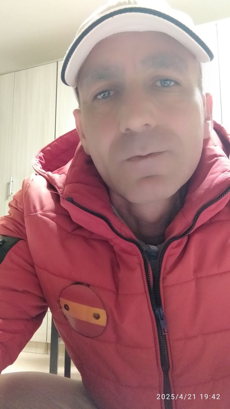  51041327  , 42 ,    -