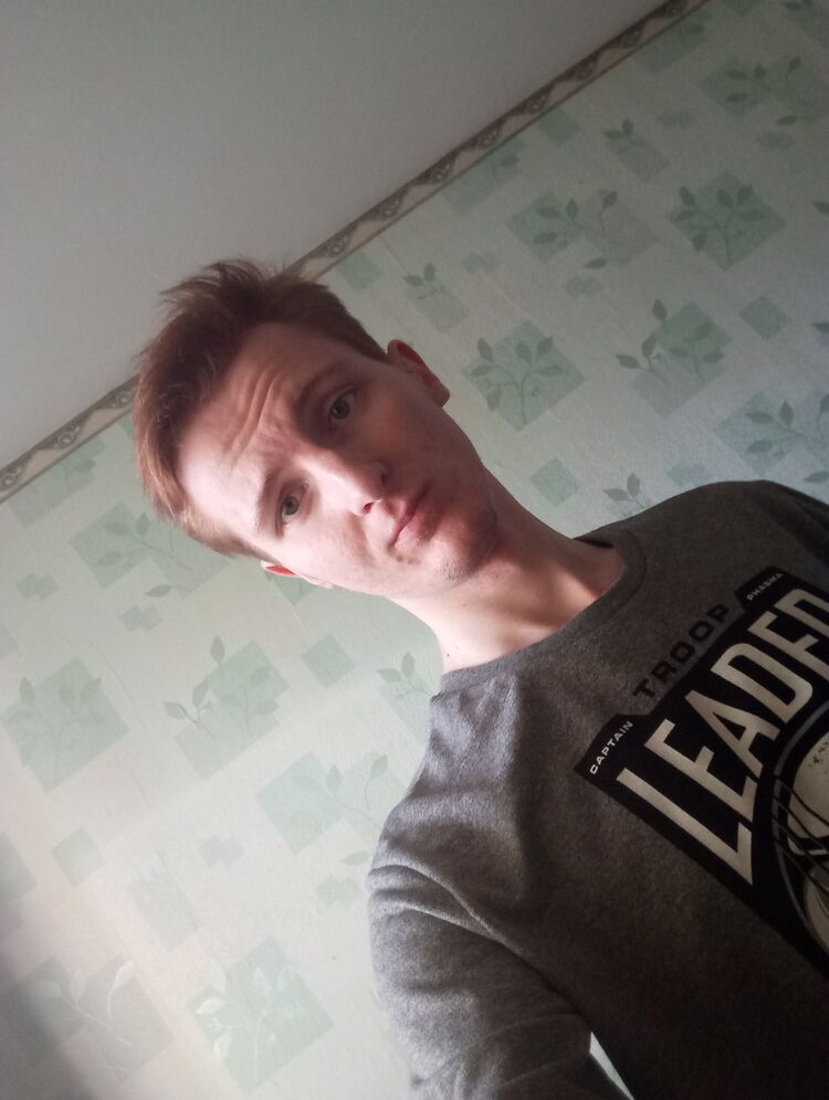  9723137  Max ham, 29 ,    