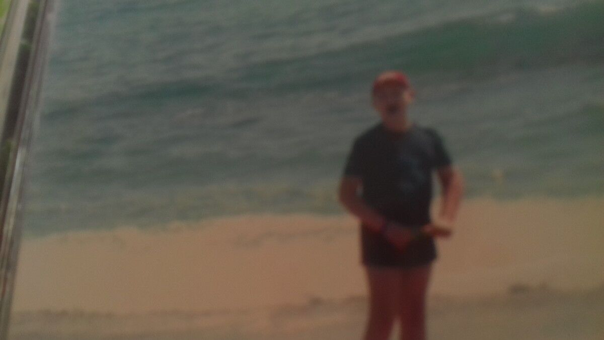  18552347  Mark, 28 ,    