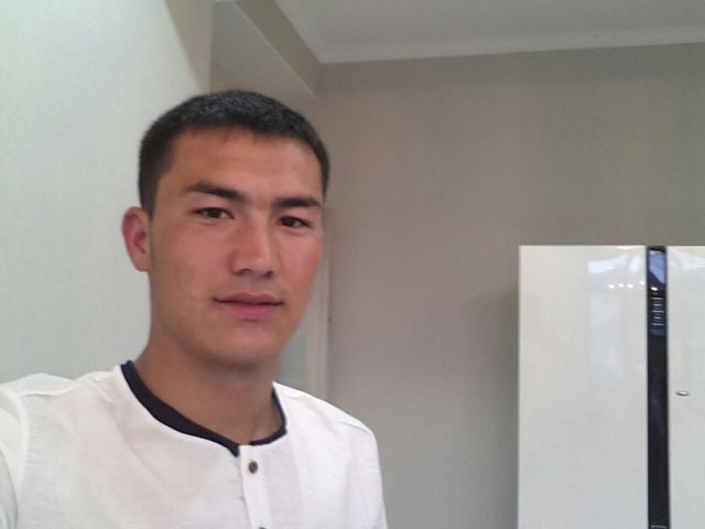  7663017  Adilet, 33 ,    