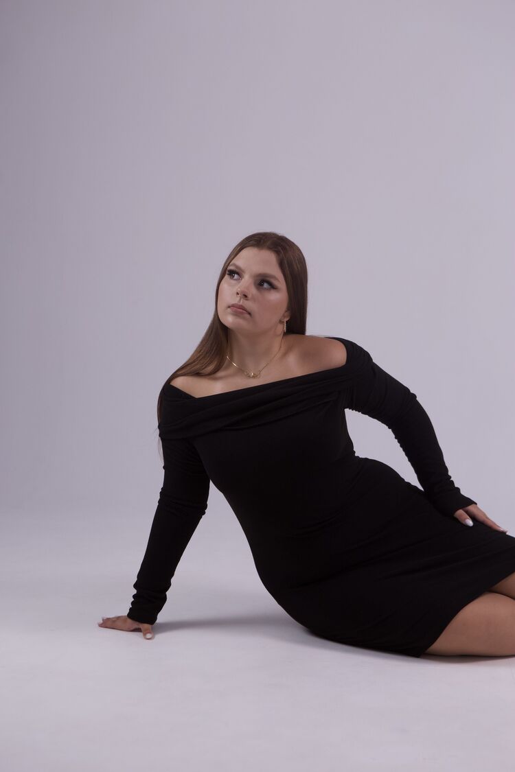 ���� 56095417 ������� Diana, 18 ���, ���� ���������� � �������-��-����