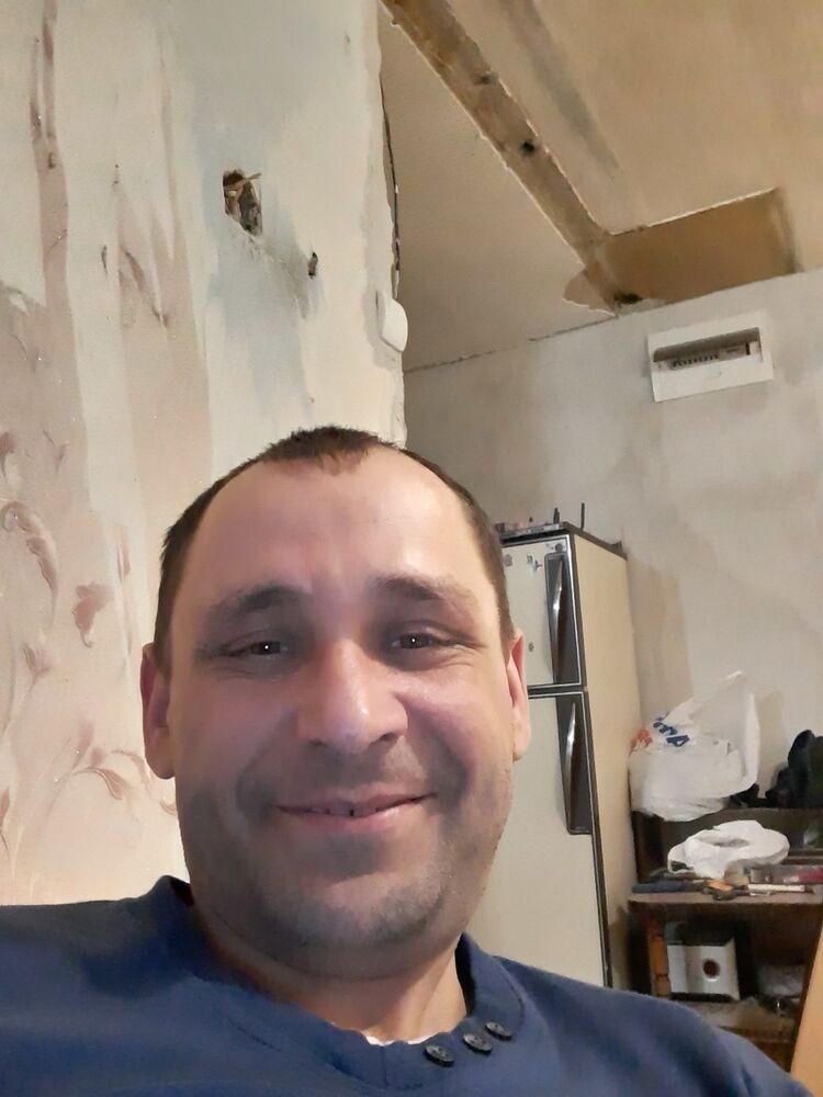  19225207  ˸, 42 ,    --