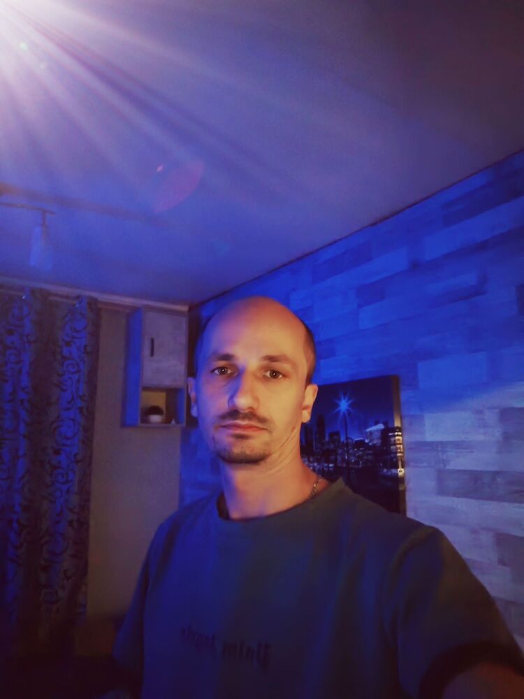  39339457  , 42 ,    