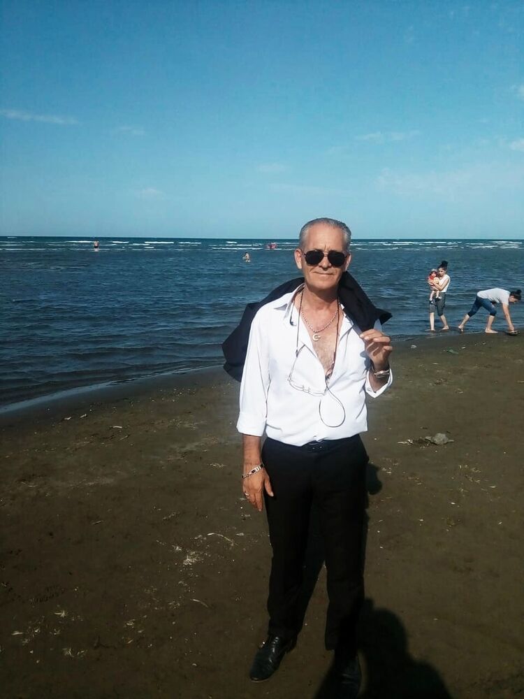  -,   , 60 ,     , c 