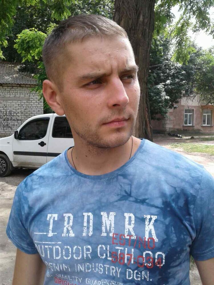  10260527  Andrey, 36 ,    