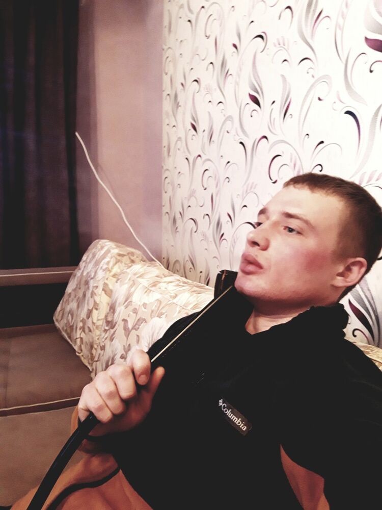  18848127  Makslm, 27 ,    