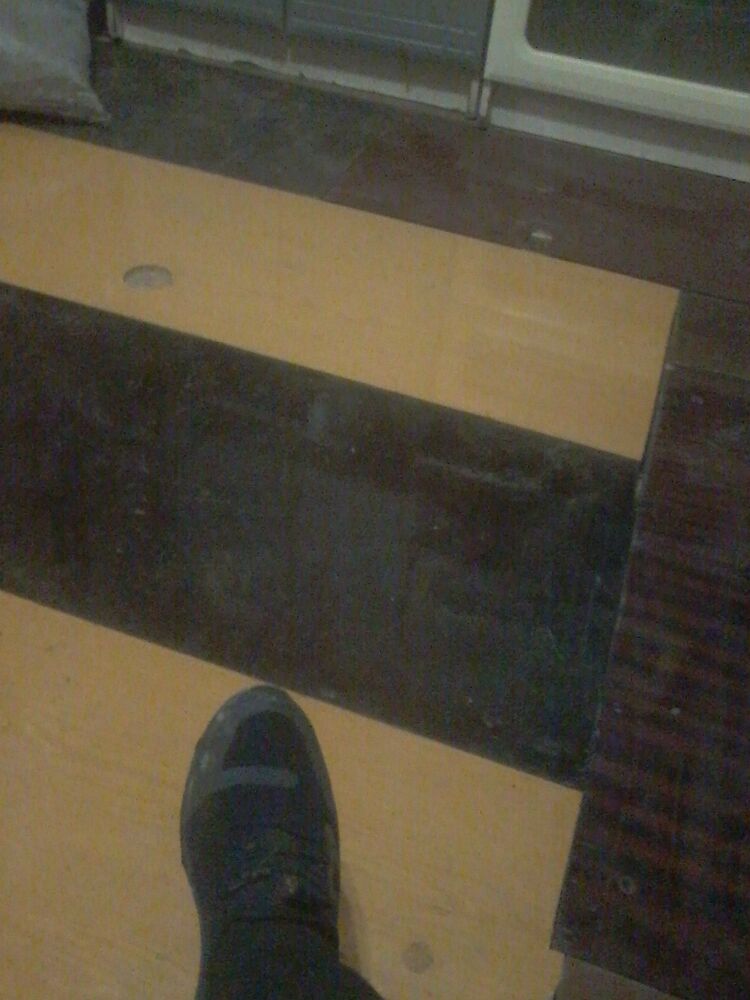  22749357  , 31 ,    