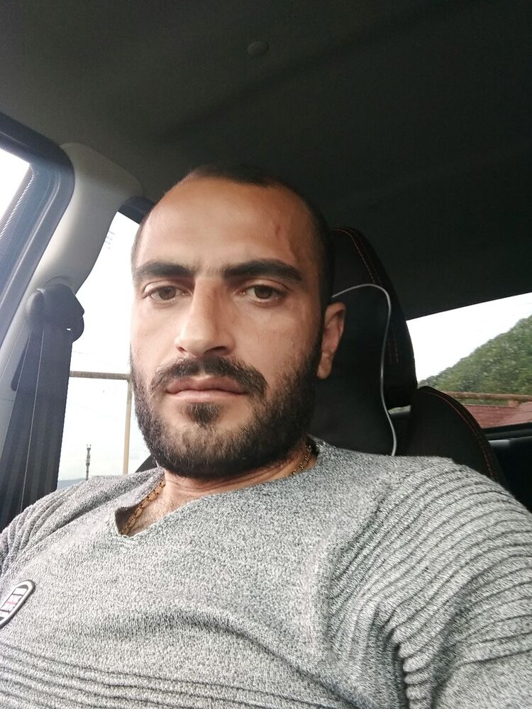  16103307  Edgar, 43 ,    