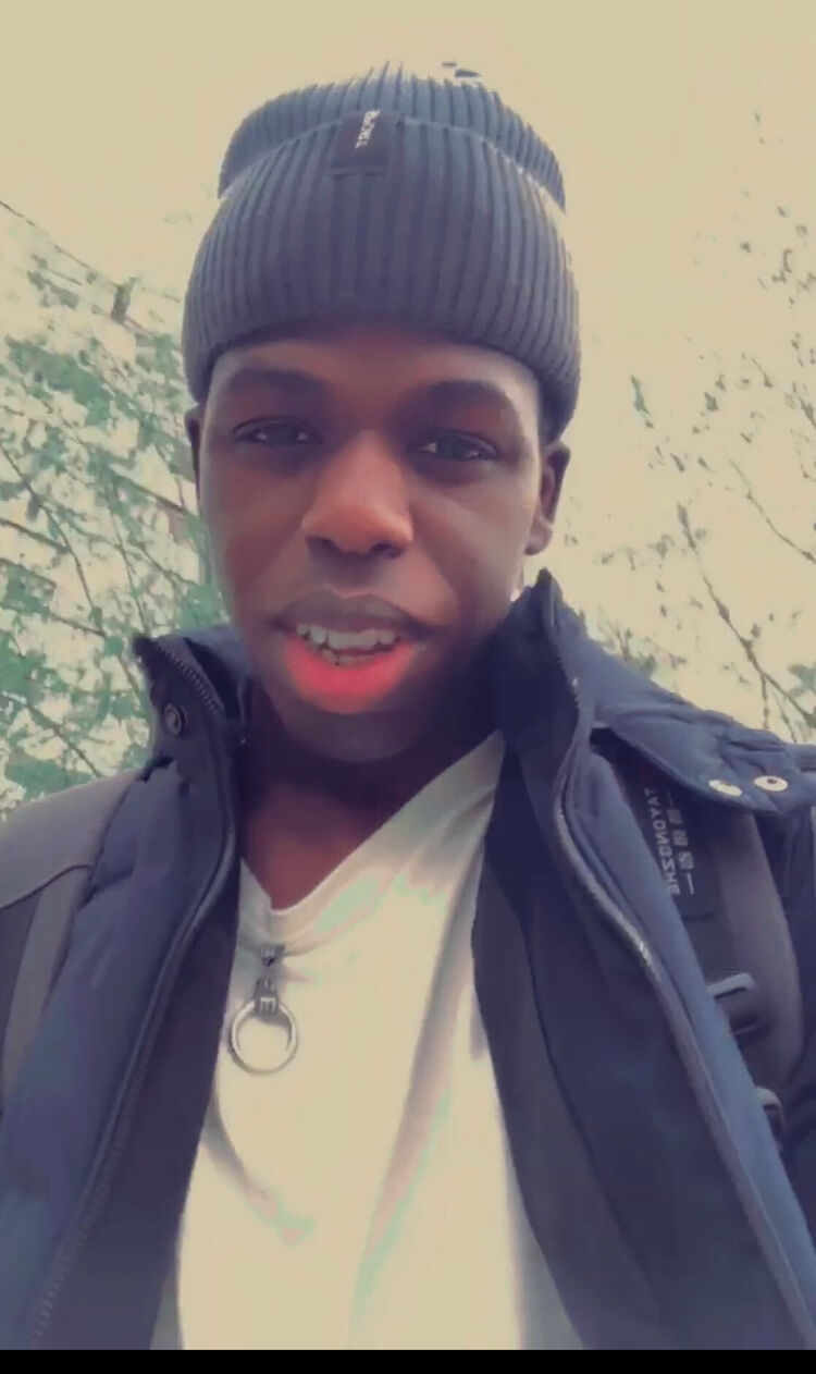  ,   Abdoulaye, 25 ,   ,   